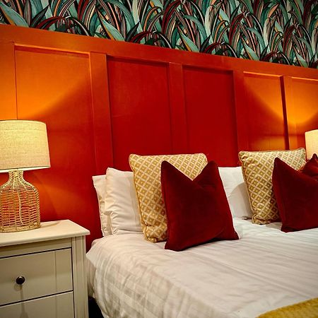 Sleeps10-Parking-Garden-Hottub-Petfriendly Villa Blackpool Bagian luar foto